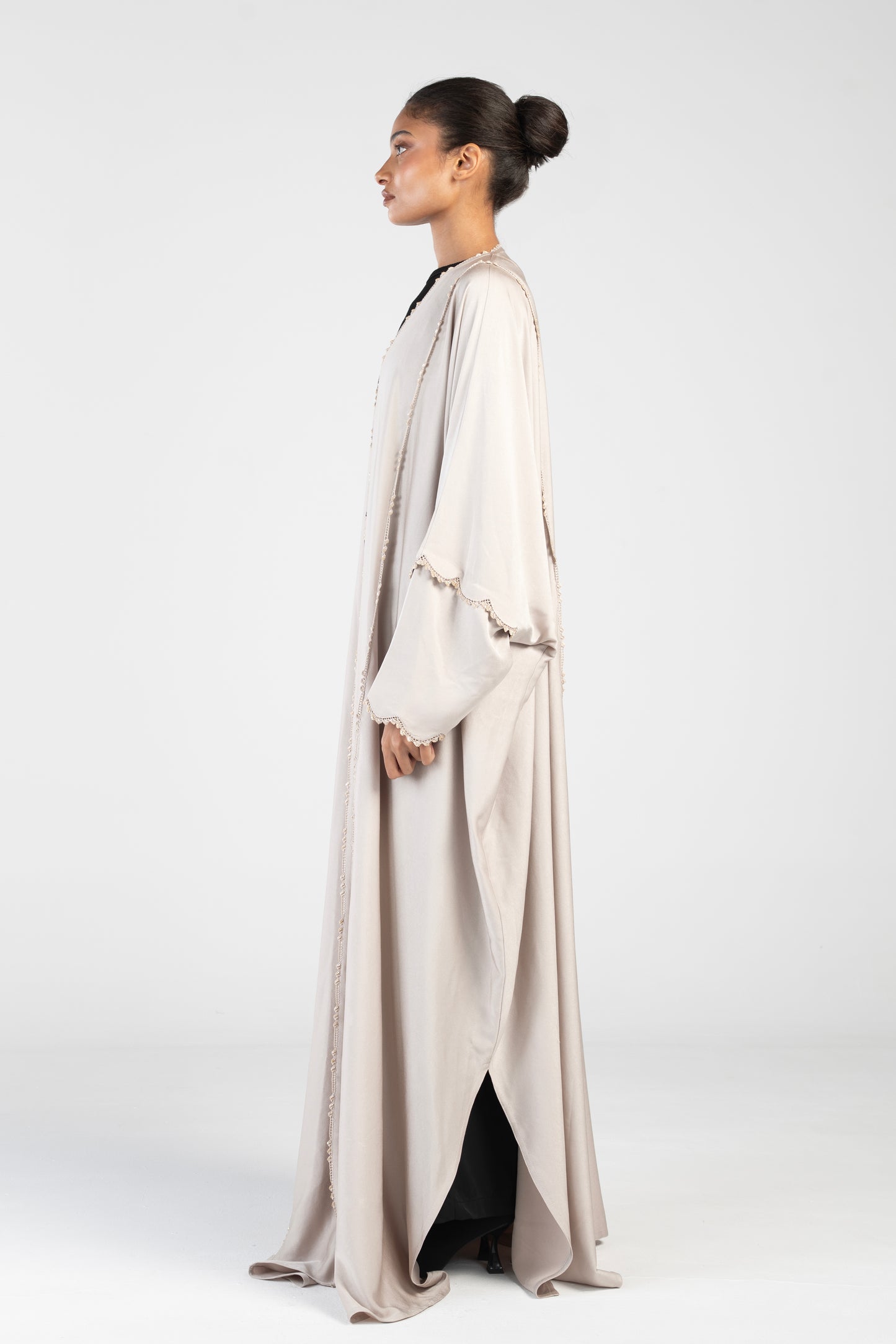 Lace flow - beige